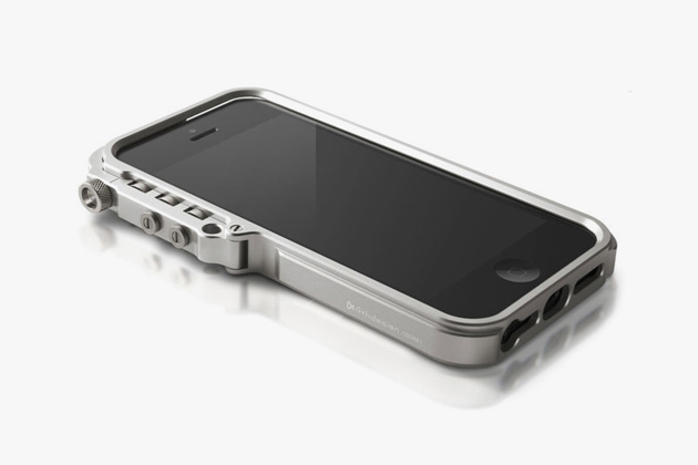 4th-design-trigger-iphone-5-case-